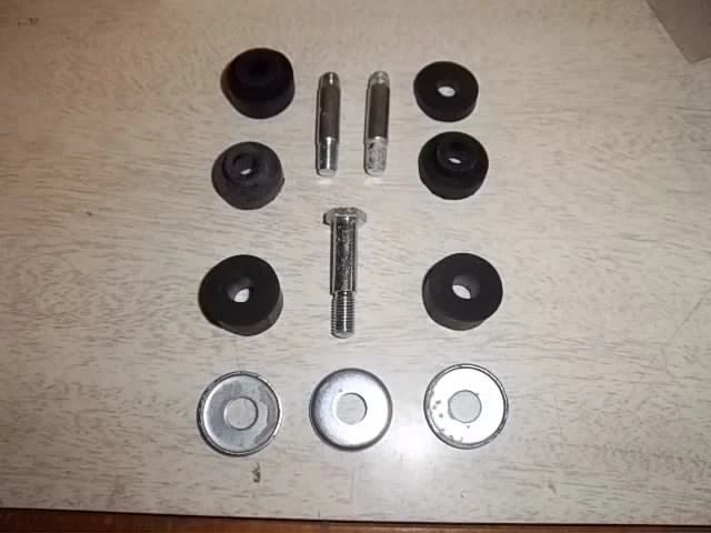 TRIUMPH UNIT TANK RUBBER MOUNTING KIT T120 BONNEVILLE TR6 TROPHY 68-70 00-0091