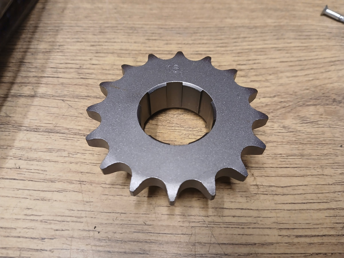 BSA C15 B40 FRONT GEARBOX SPROCKET 16 teeth 40-3052