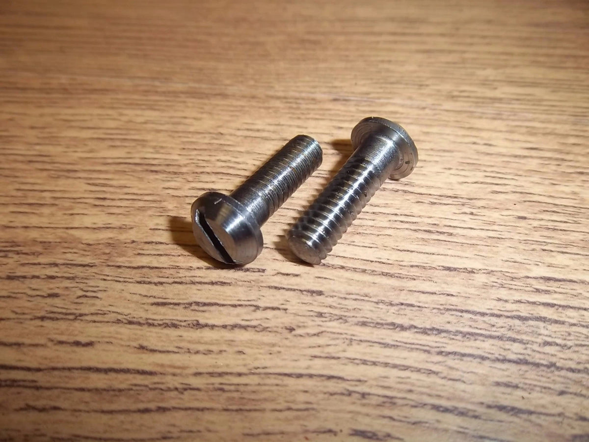 TRIUMPH TR6 T120 BONNEVILLE CRANKCASE MOUTH SCREWS 1968-72 - 21-1873