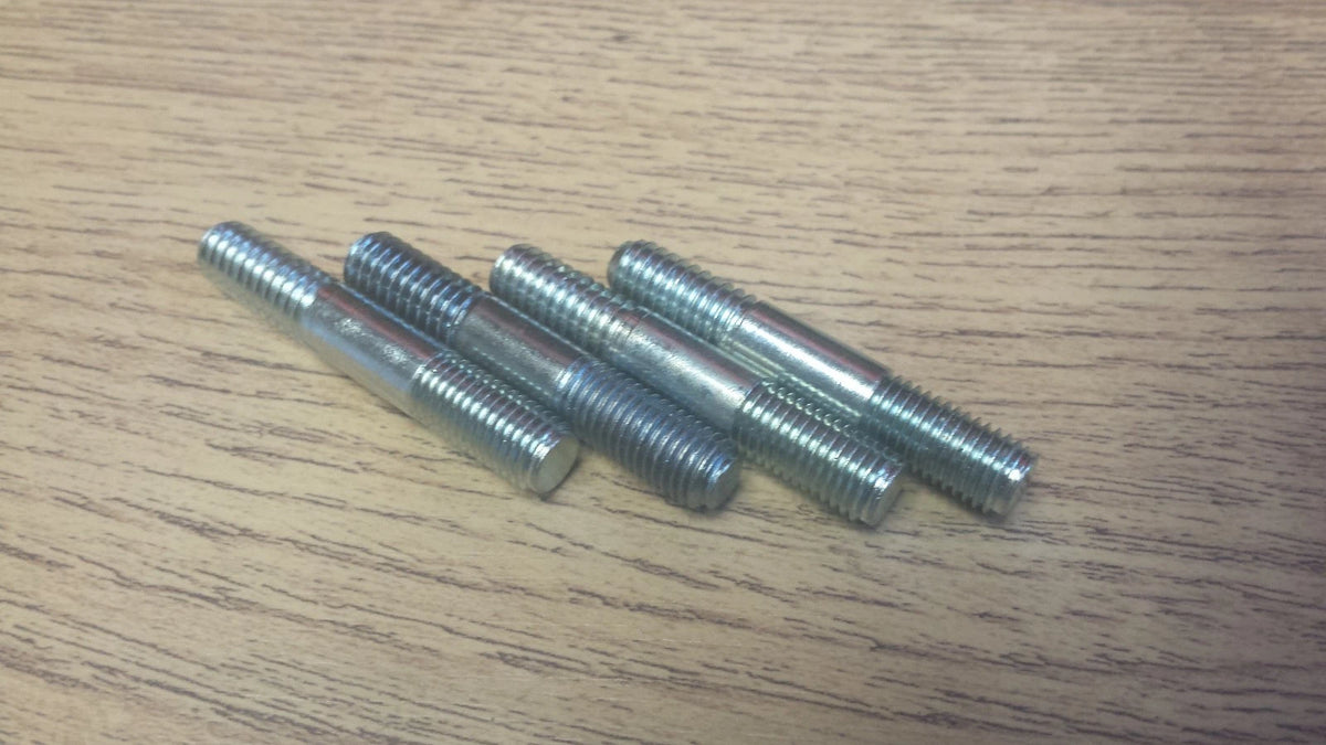 TRIUMPH T120 T140 T160 FORK LEG BOTTOM CAP FIXING STUD (4) - 21-2102