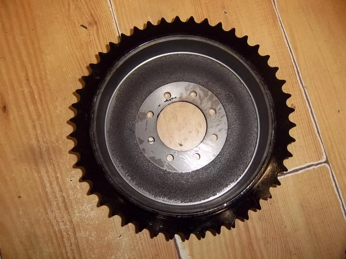 TRIUMPH T100 T120 1958-66 REAR SPROCKET 46T BRAKE DRUM BOLT ON - 37-0951