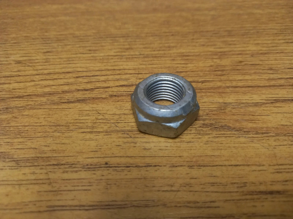 TRIUMPH T120 TR6 TR7 T140 BONNEVILLE UNIT CLUTCH CENTRE NUT - 21-0586