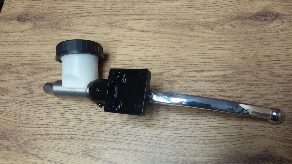 TRIUMPH T140E BONNEVILLE TR7 LOCKHEED FRONT MASTER CYLINDER 60-7163