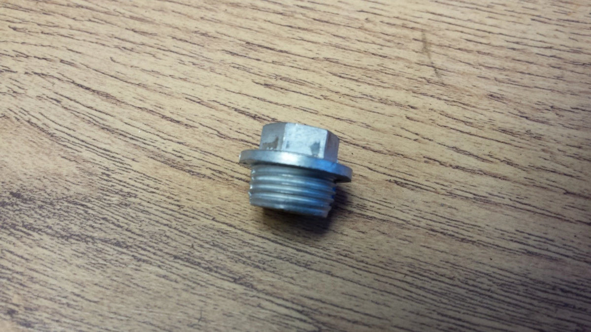 TRIUMPH LATE T100 T120 BONNEVILLE TR6 ROCKER BOX CAP PLUG 1971-74 71-2079