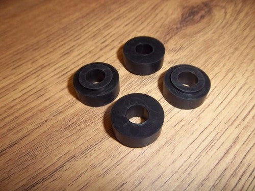 TRIUMPH T140 BONNEVILLE TR7 FORK SHROUD HEADLIGHT BRACKET RUBBER 97-2209 (4)