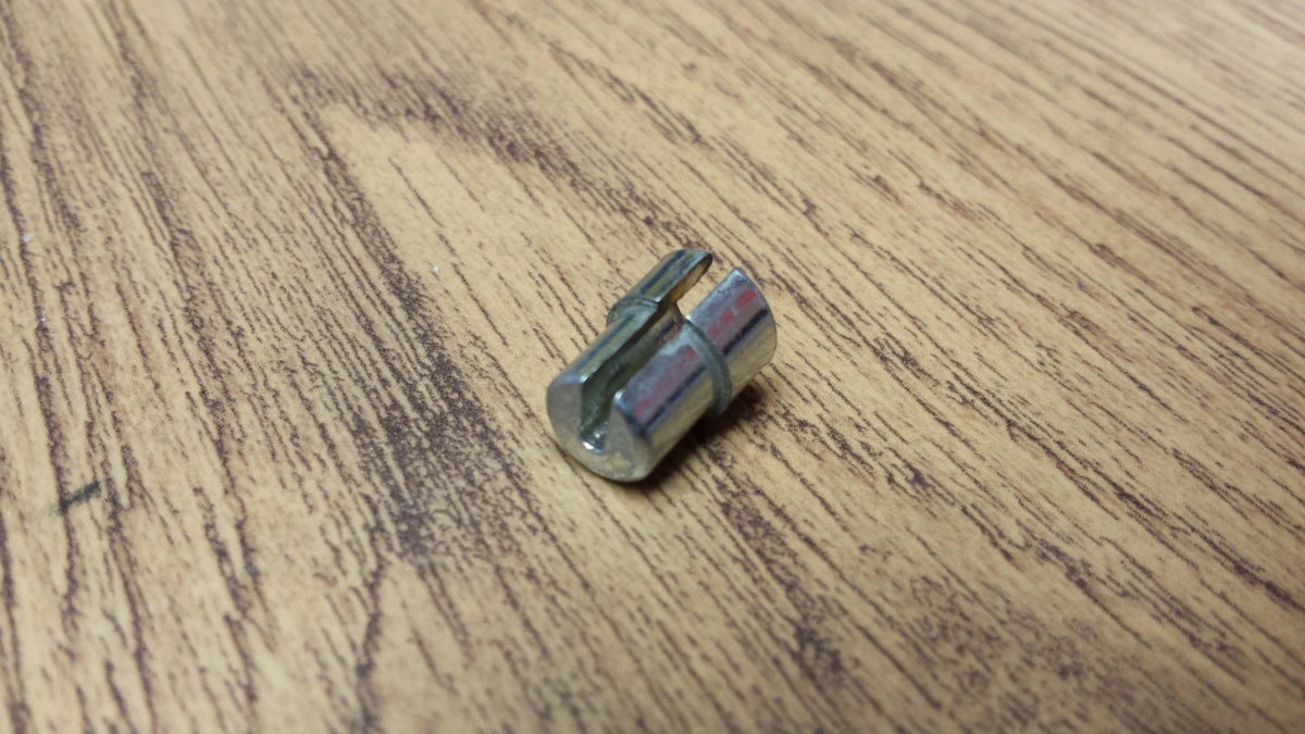 TRIUMPH BSA NORTON AMAL TYPE THROTTLE CABLE STOP FERRULE 16/011 99-0241