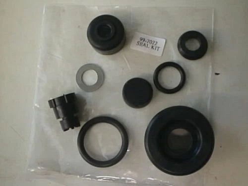 TRIUMPH T140 BONNEVILLE TRIDENT LOCKHEED REAR MASTER CYLINDER SEAL KIT 99-7022