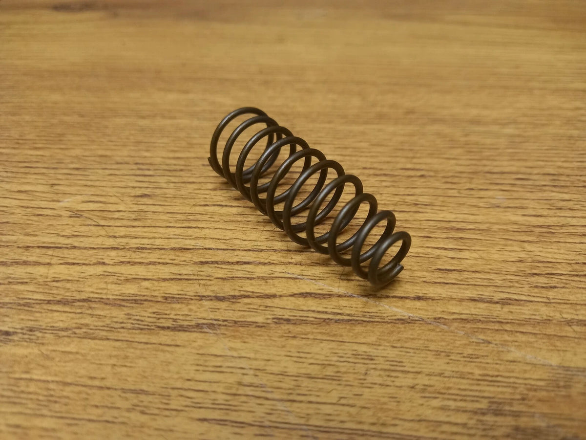 TRIUMPH T140 T160 TWIN DISC FRONT MASTER CYLINDER SPRING - 99-9933X - 99-9889