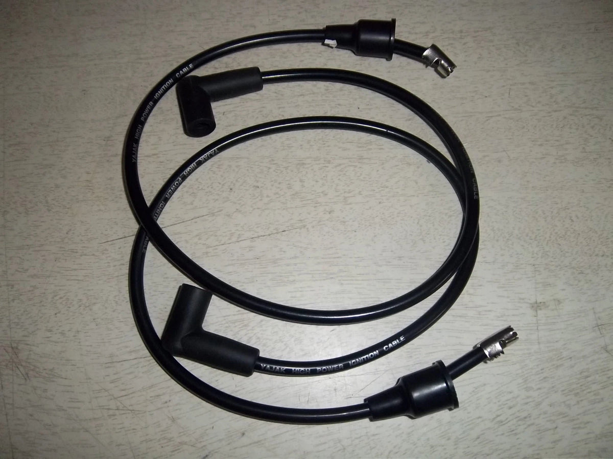 TRIUMPH HT SPARK PLUG LEADS BSA MATCHLESS 2x UNIVERSAL HT LEAD
