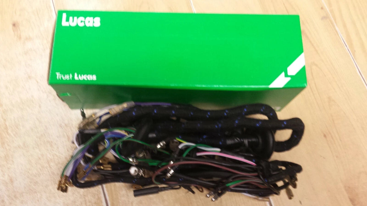TRIUMPH T140 E TR7 BONNEVILLE WIRING HARNESS 1979-80 - UK MADE LOOM - 1186